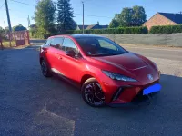 MG 4 Dynamic Red Luxury of Dedemer