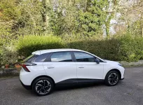 MG 4 Arctic White Standard of LUC92