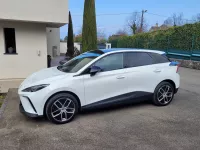 MG 4 Arctic White Luxury of Colombage