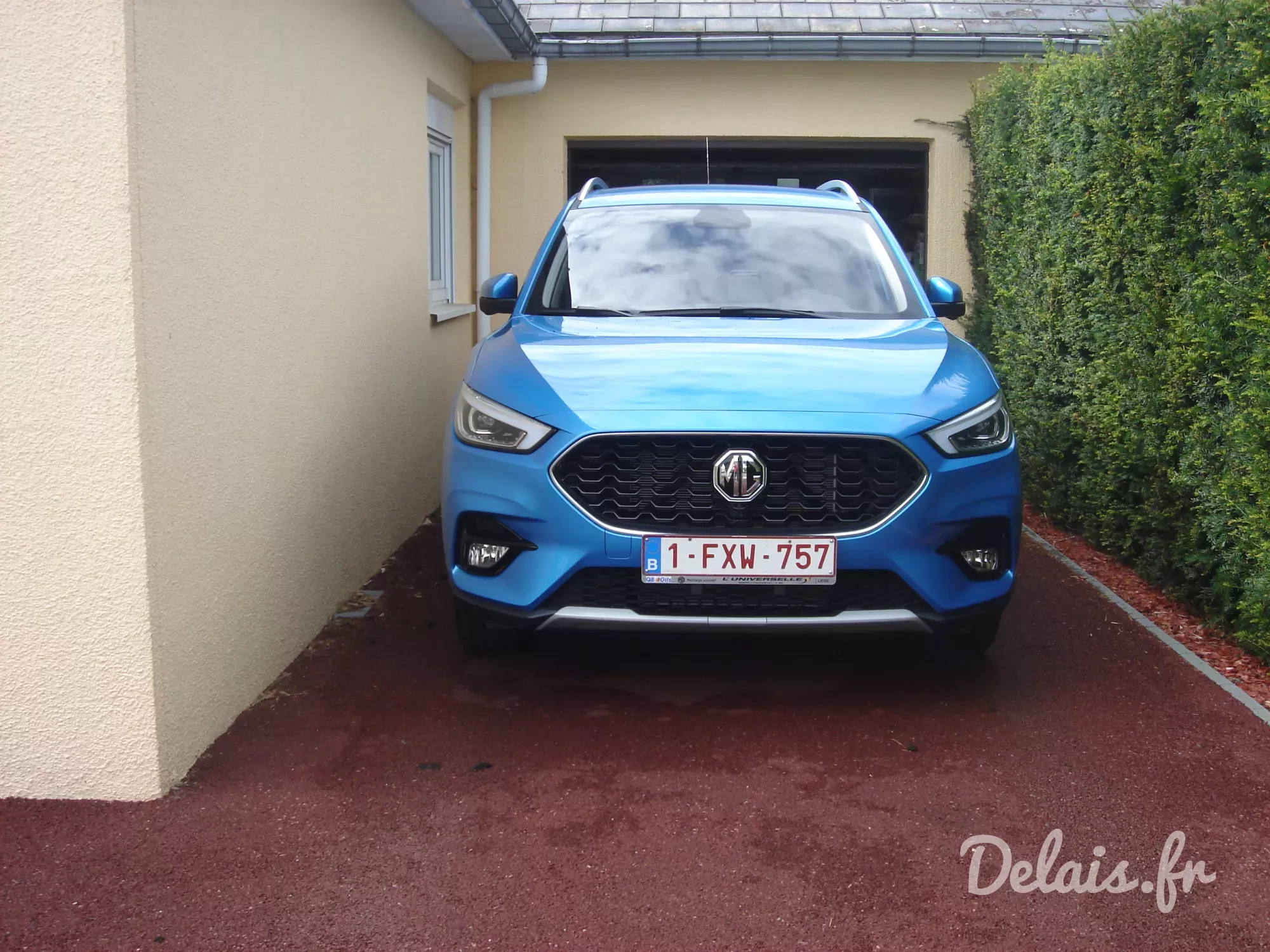 MG ZS Battersea Blue Luxury