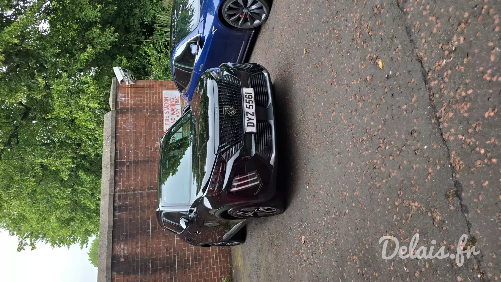 Peugeot 2008 Noir Onyx GT