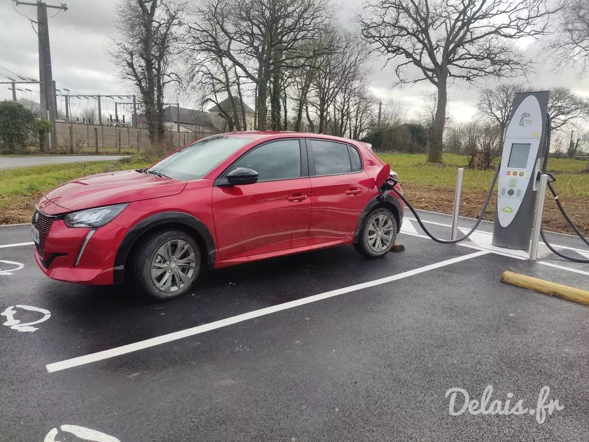 Peugeot 208 Elixir Red Style
