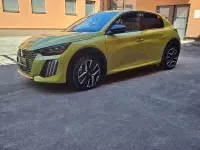 Peugeot 208 Agueda Yellow GT of Dawson
