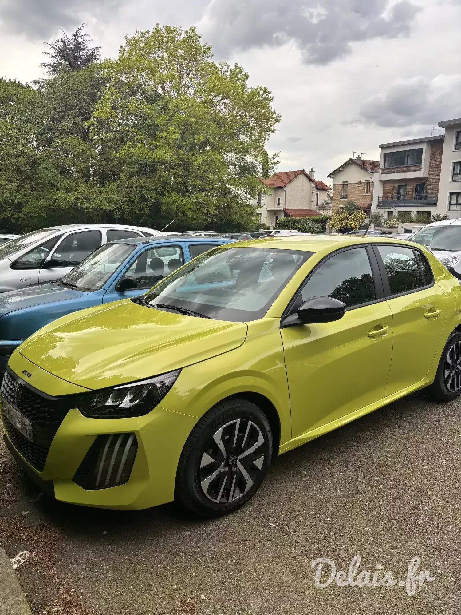Peugeot 208 Agueda Yellow Active