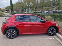 Peugeot 208 Elixir Red GT of Phil