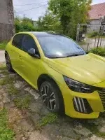 Peugeot 208 Agueda Yellow GT of Marie