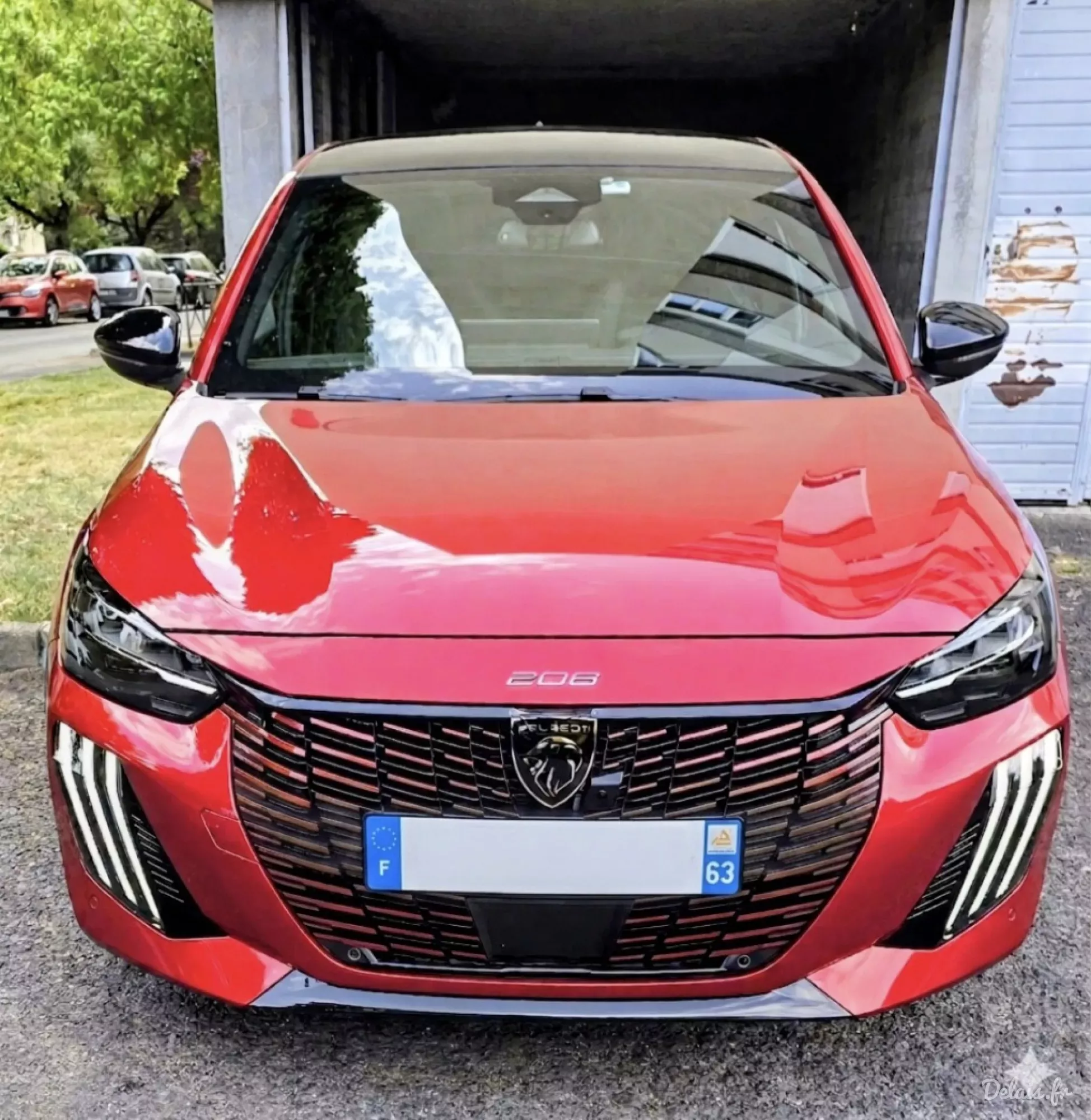 Peugeot 208 Elixir Red GT