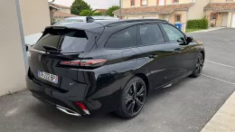 Peugeot 308 SW Nera Black GT Pack of SkySkoll