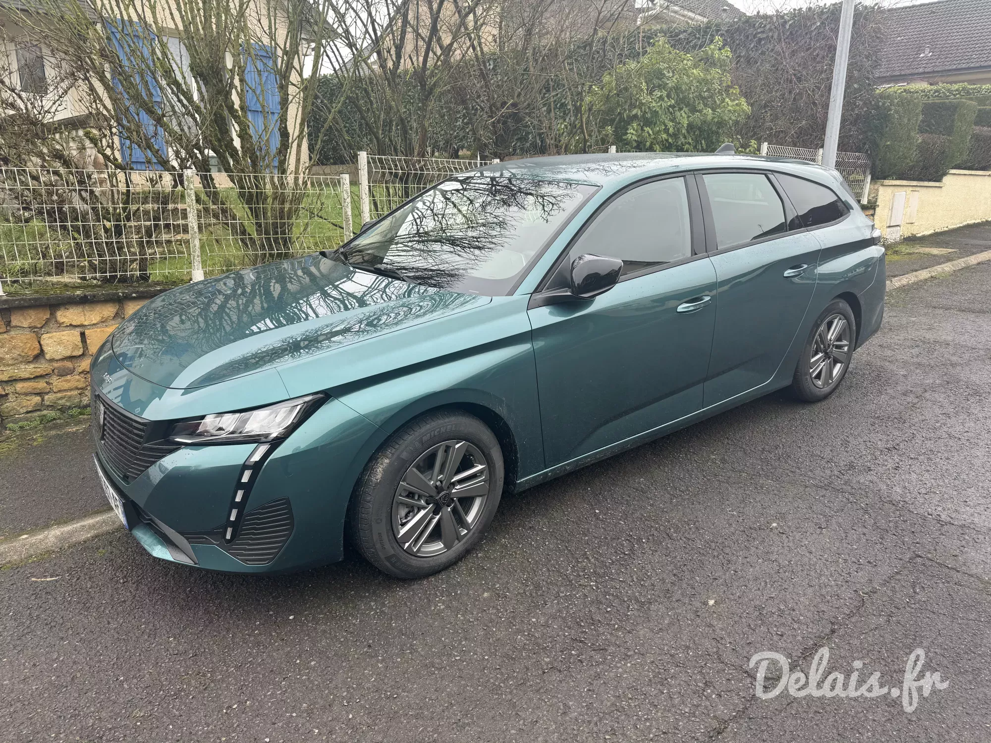Peugeot 308 SW Bleu Avatar Active Pack