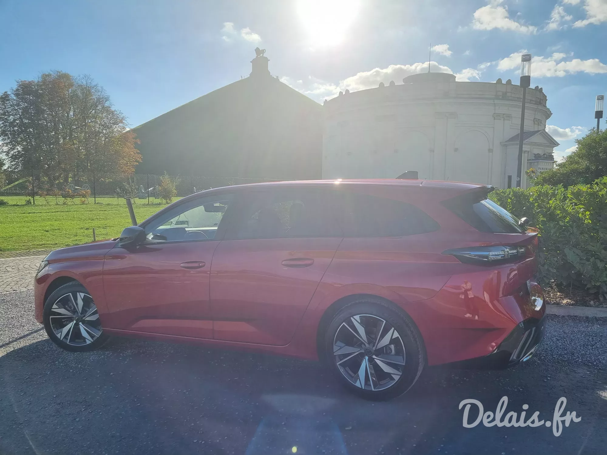 Peugeot 308 SW Elixir Red Allure