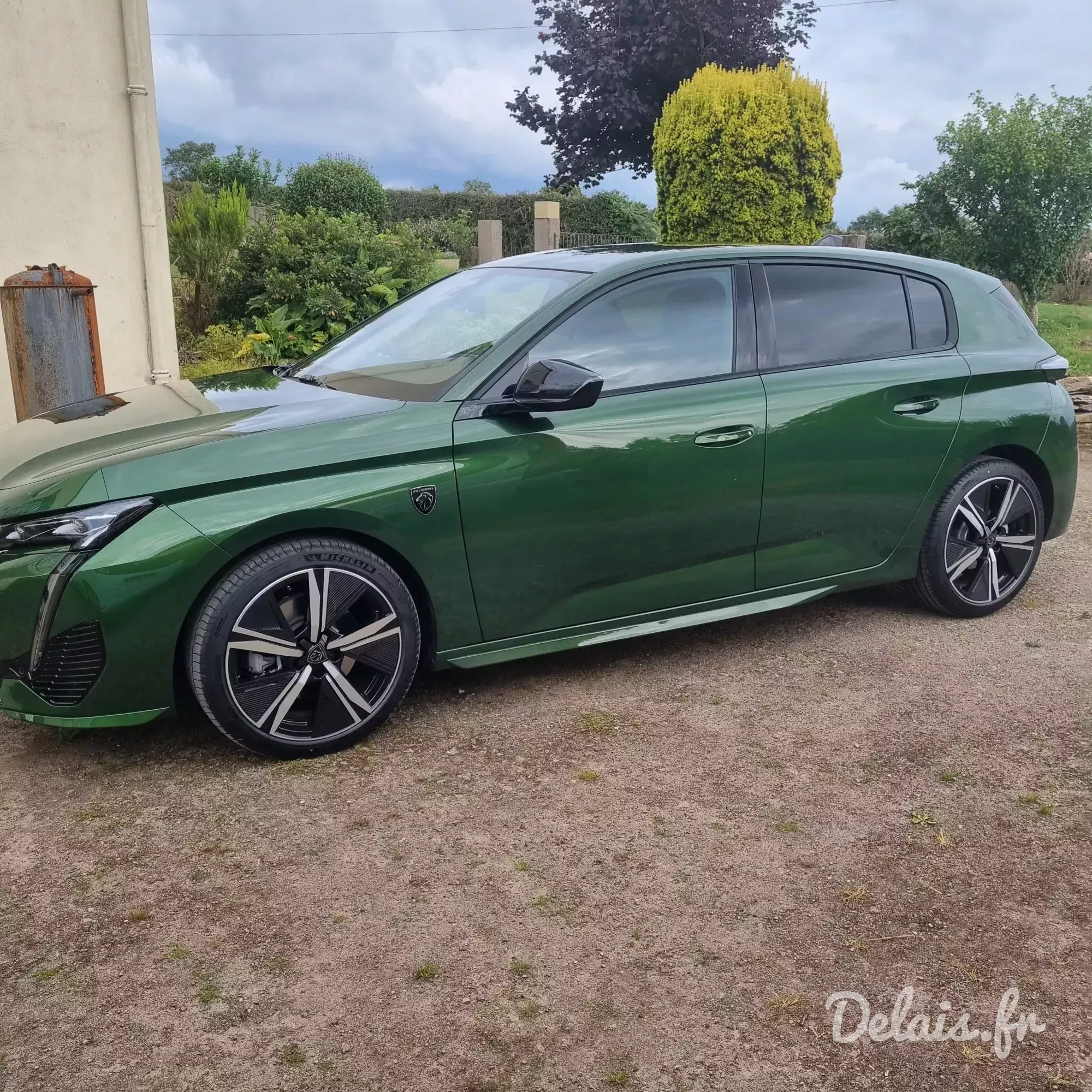 Peugeot 308 Vert Olivine GT