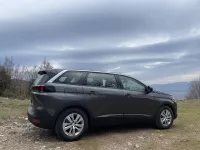 Peugeot 5008 Gris Platinium Active Pack of Peth Greece