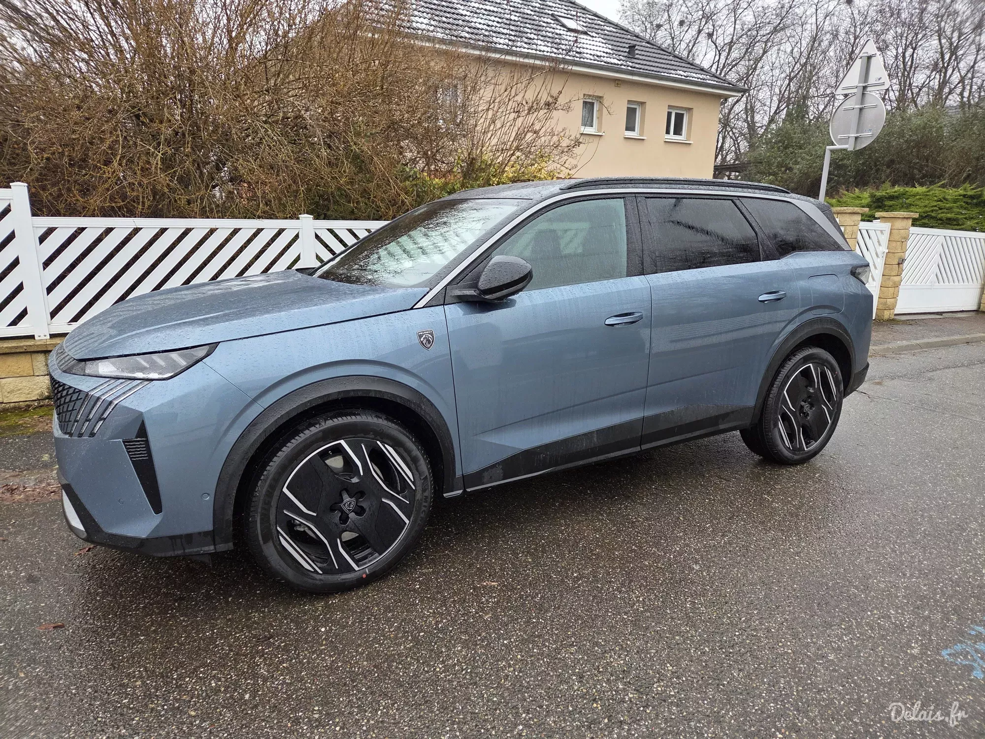 Peugeot 5008 Ingaro Blue GT