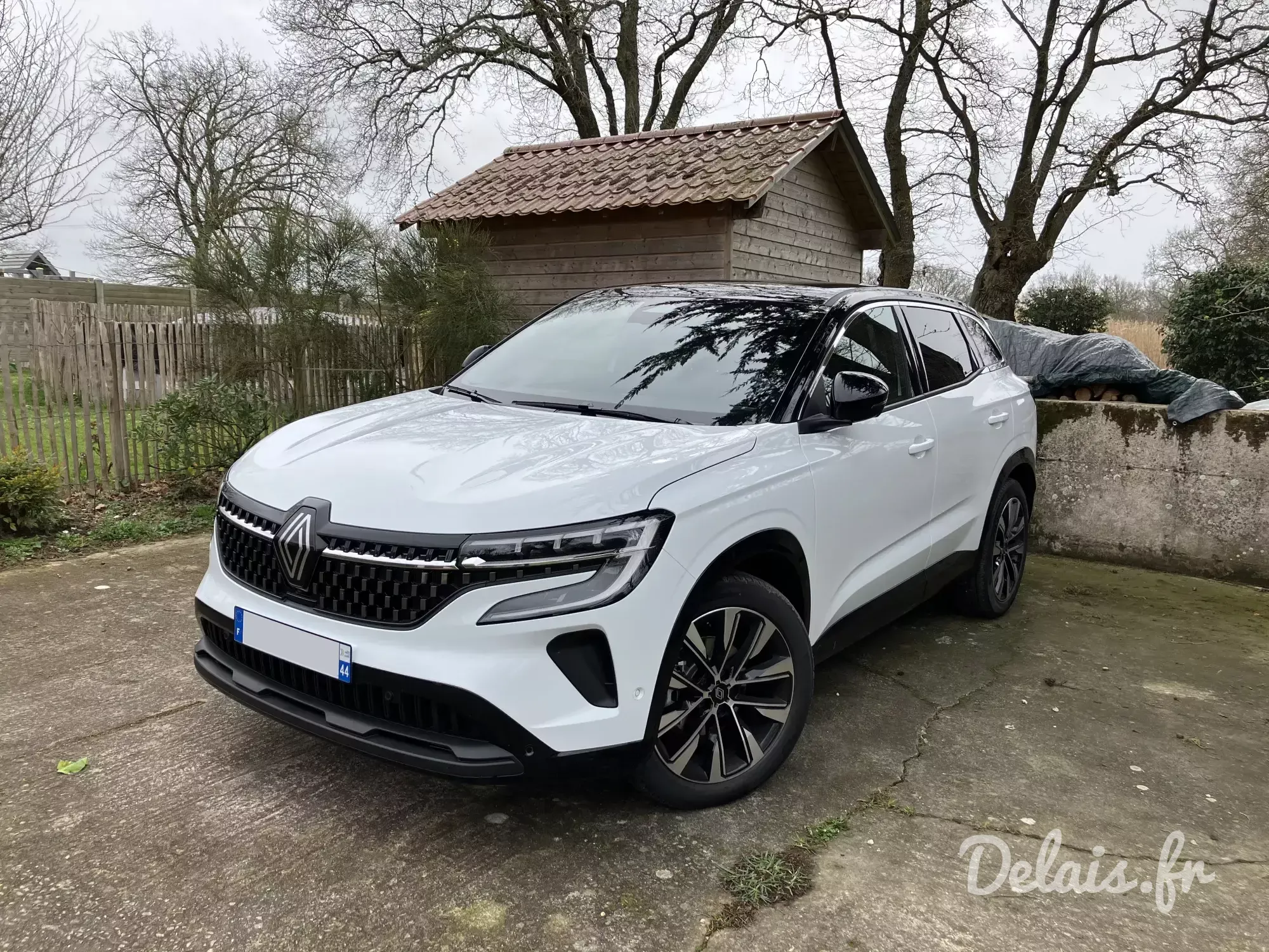 Renault Austral Blanc Glacier Techno