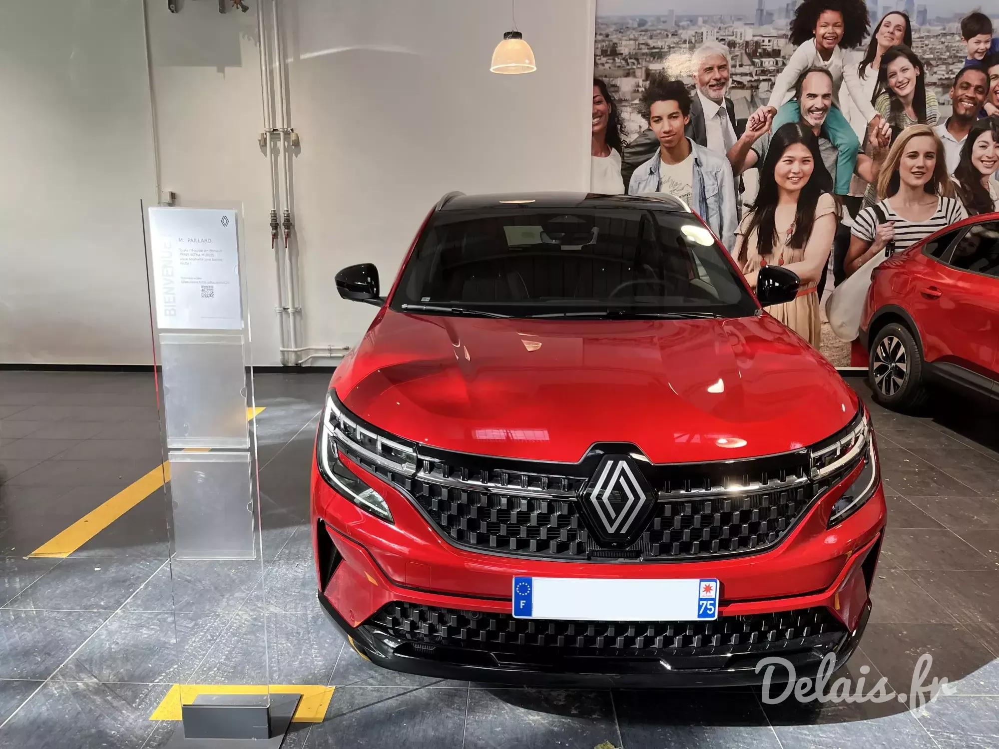 Renault Austral Flame Red Iconic