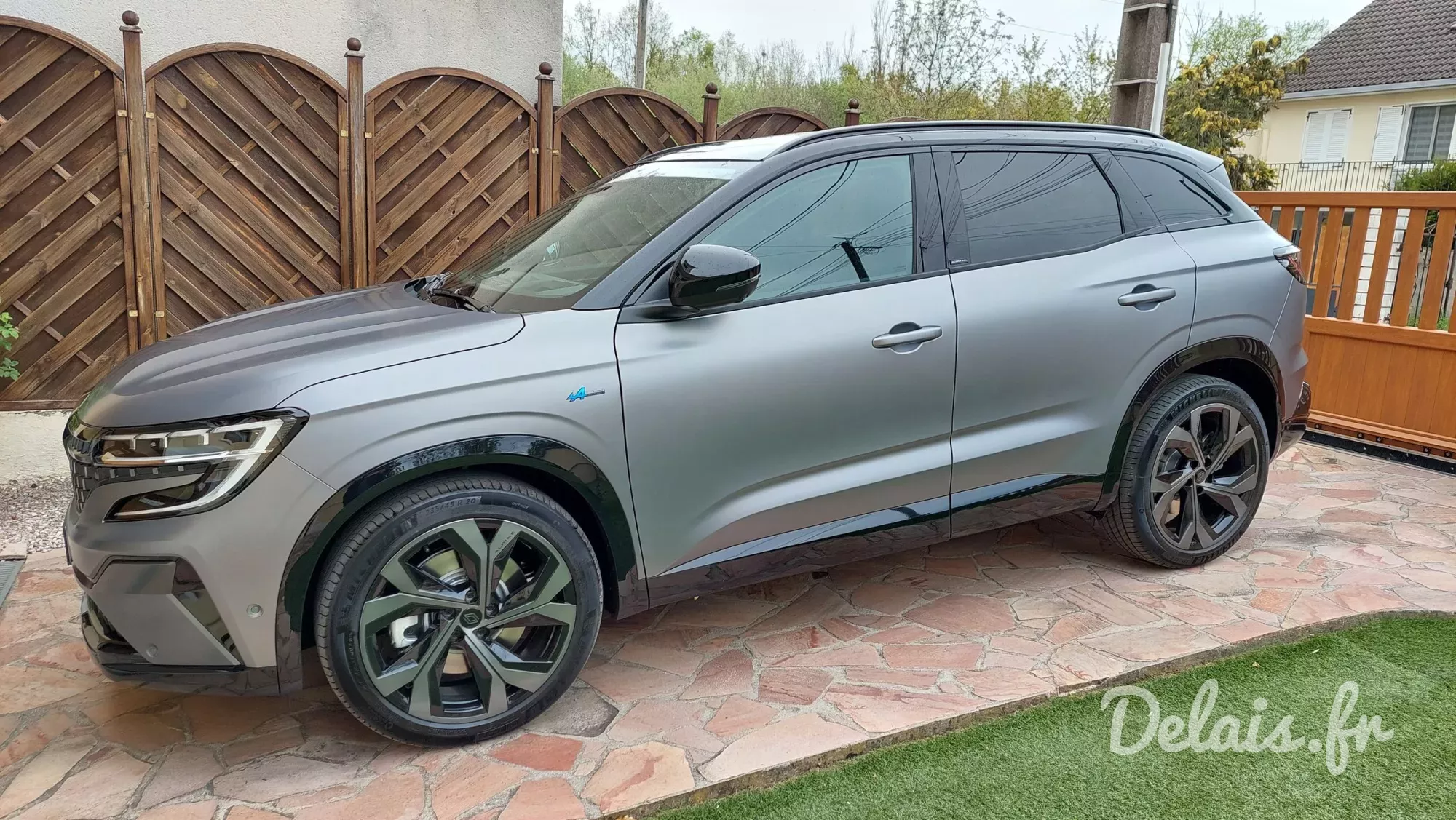 Renault Austral Gris Schiste Satin Iconic Esprit Alpine