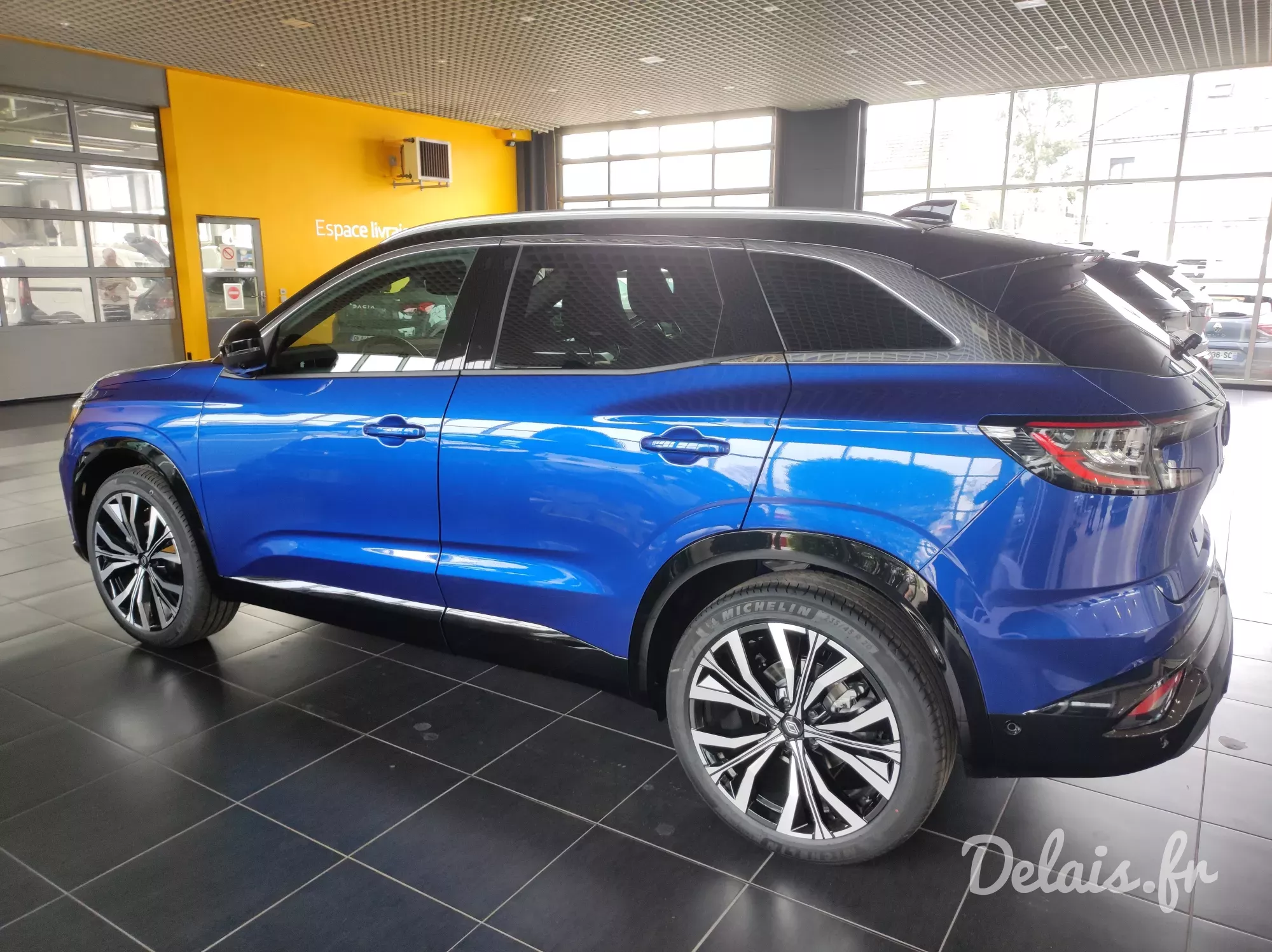 Renault Austral Iron Blue Iconic