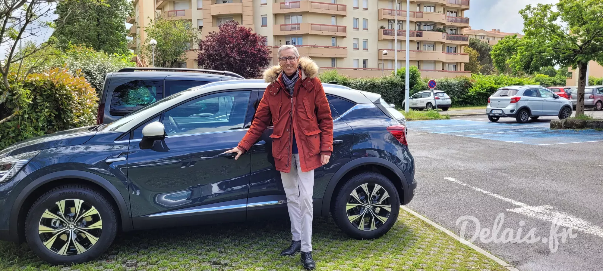 Renault Captur Bleu Marine Fumé Techno