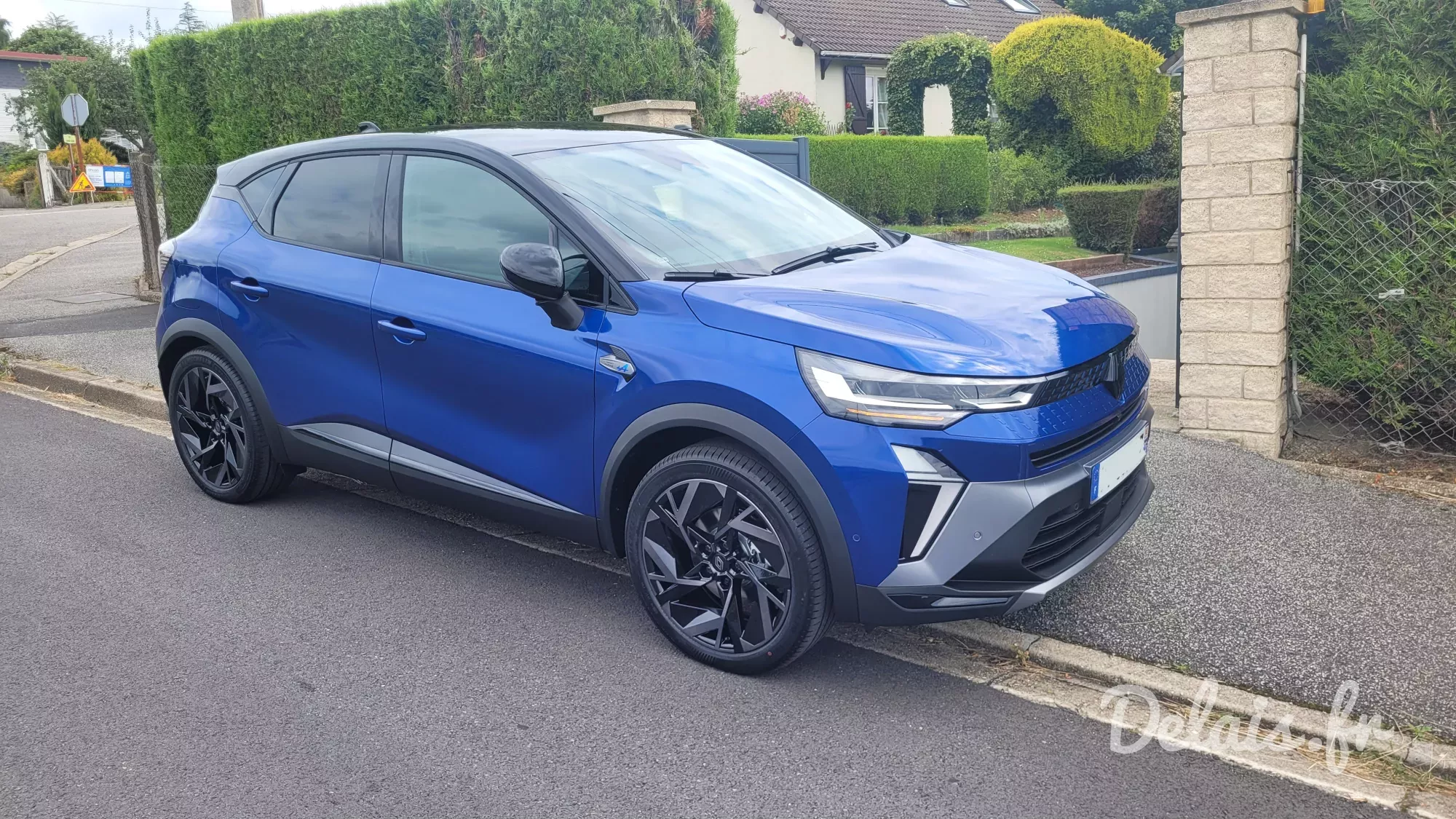 Renault Captur Iron Blue Esprit Alpine