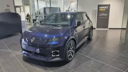 Renault 5 Midnight Blue Techno of Bussyann
