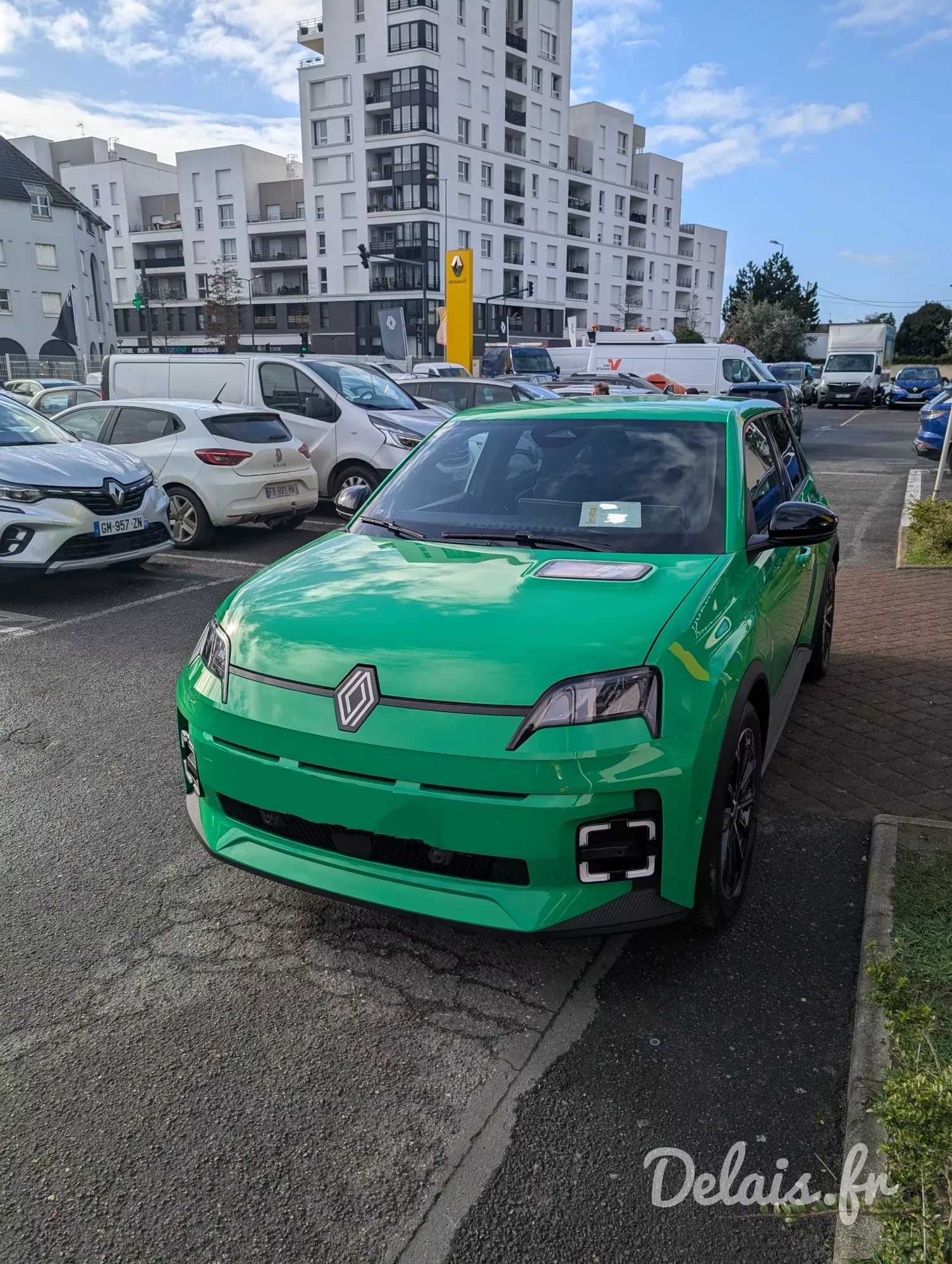 Renault R5 E-Tech Pop Green Techno