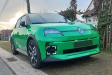 Renault 5 Pop Green Techno of blender32