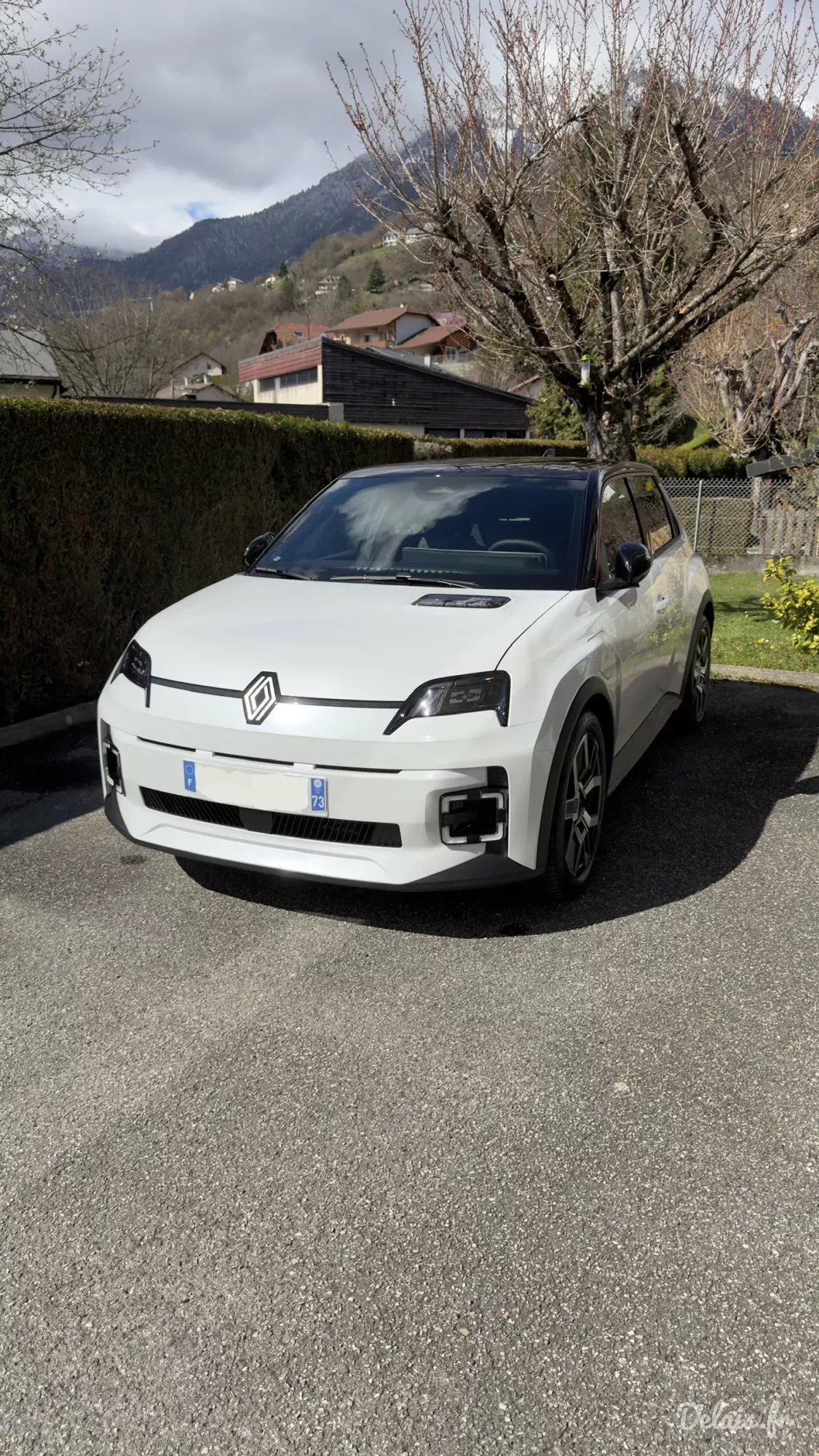 Renault 5 Arctic White Techno