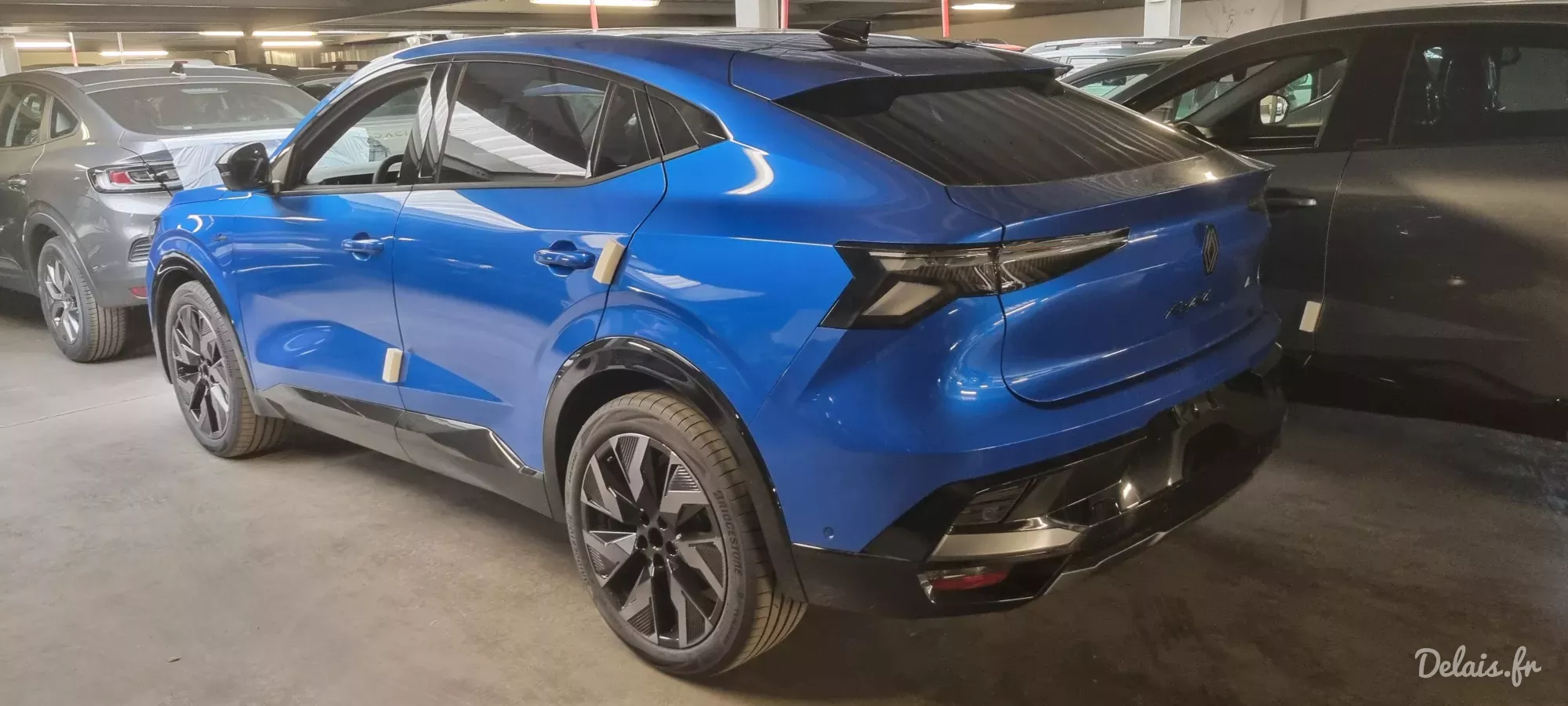 Renault Rafale Satin Universe White Techno