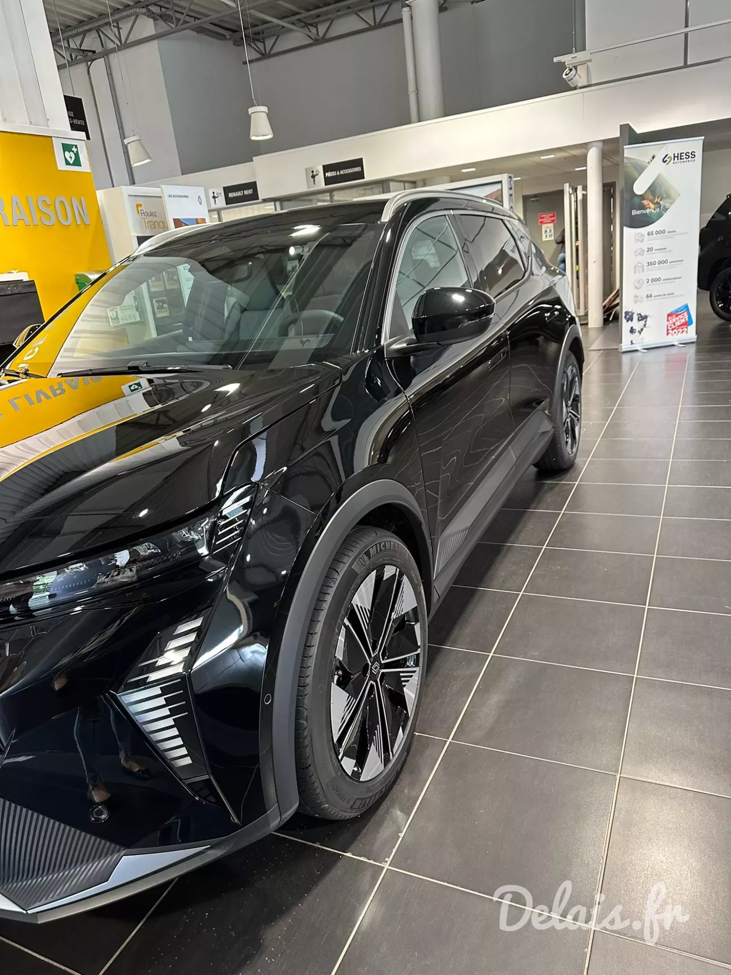 Renault Scenic E-Tech Diamond Black Techno