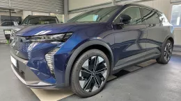 Renault Scenic E-Tech Midnight Blue Techno of Grand-Vince