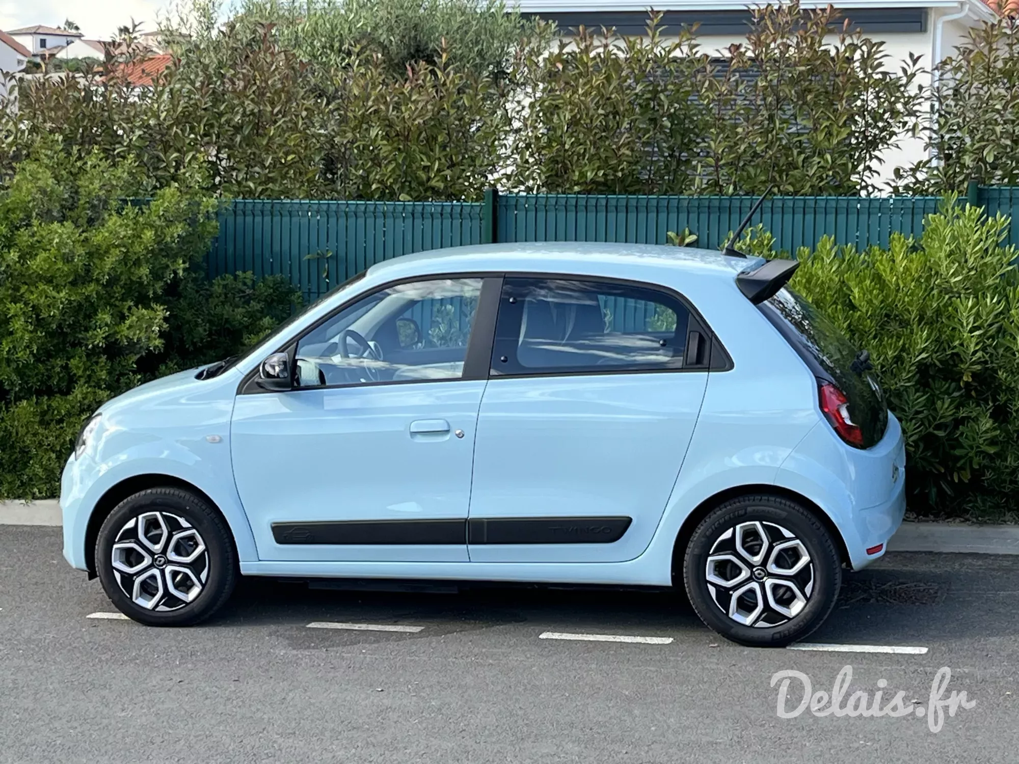 Renault Twingo Bleu Dragée Equilibre