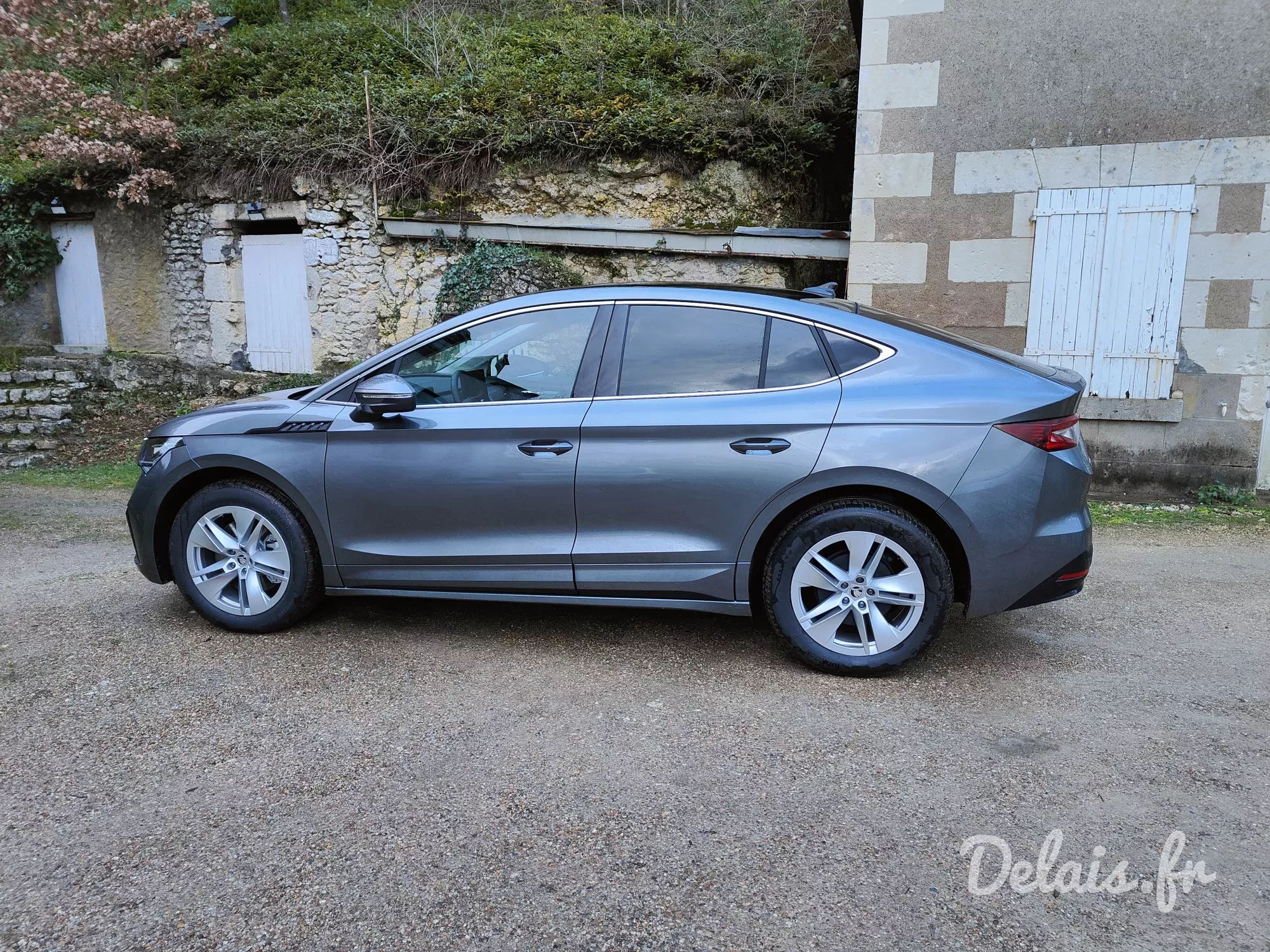 Škoda Enyaq Coupé iV Graphite Grey Version