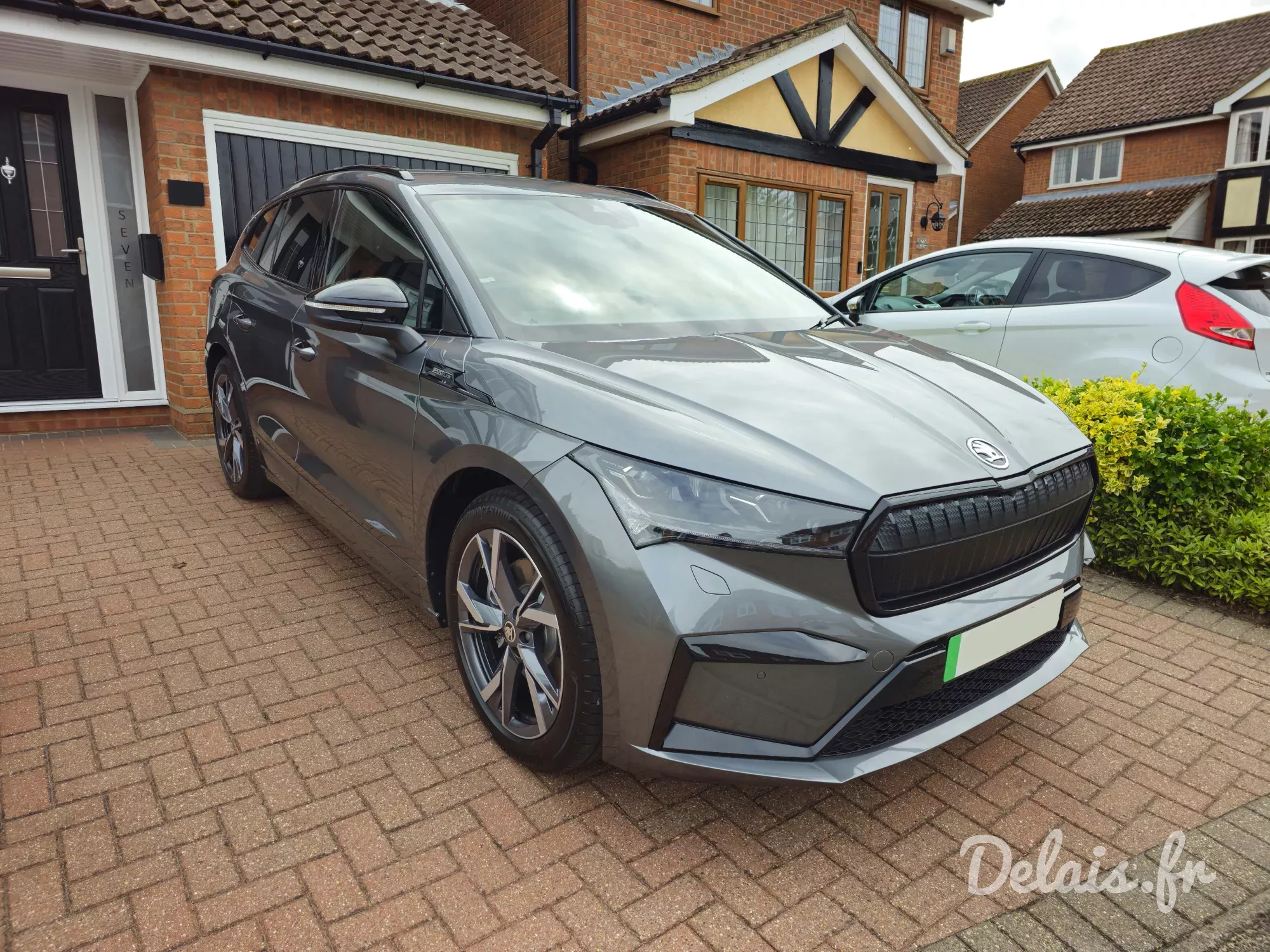 Škoda Enyaq Graphite Grey Sportline