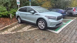 Škoda Enyaq Gris Arctic Version of Alex Bruxelles