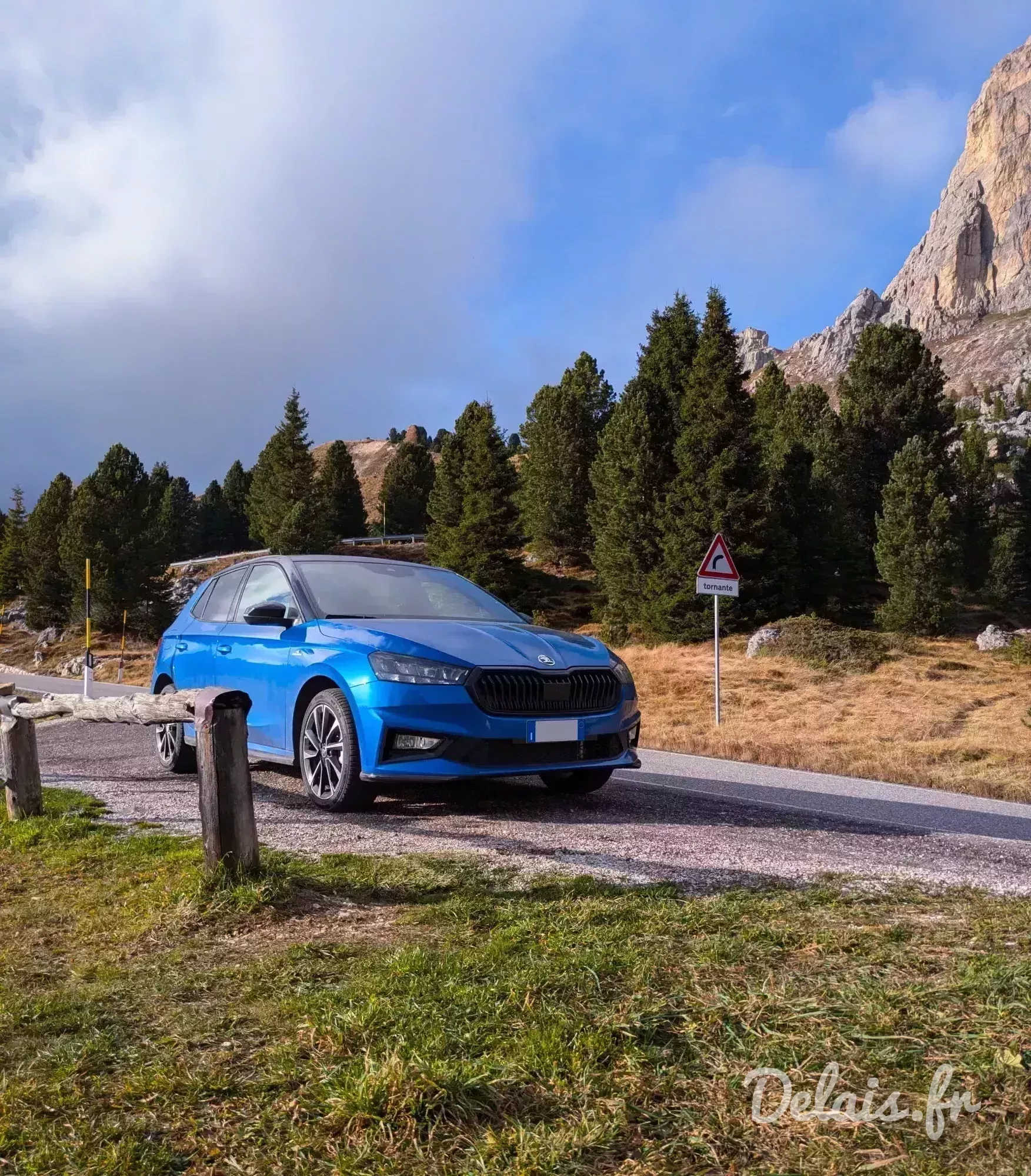 Škoda Fabia Race Blue Monte Carlo