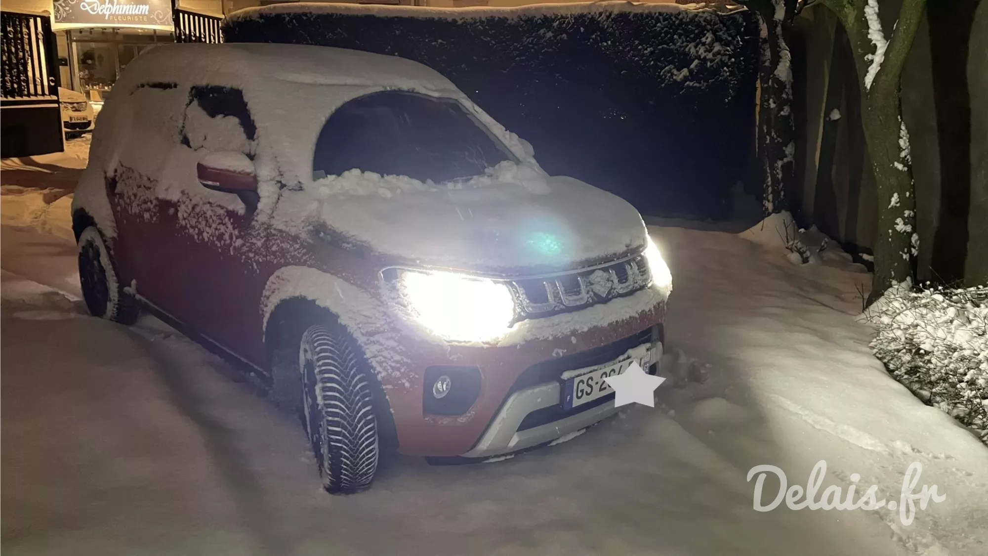 Suzuki Ignis Flame Orange Pearl Pack