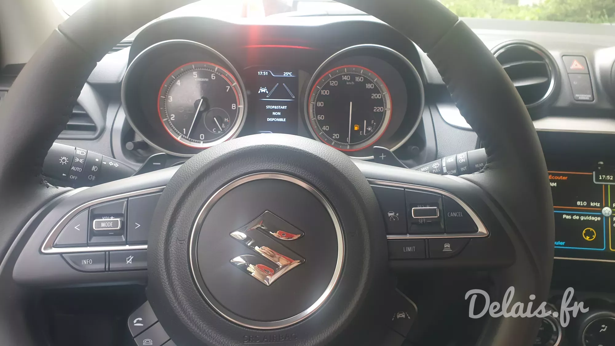 Suzuki Swift Mineral Gray Pack