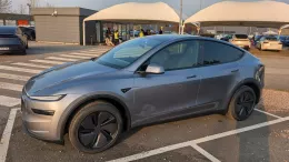 Tesla Model Y Quicksilver Premium of Bacchus