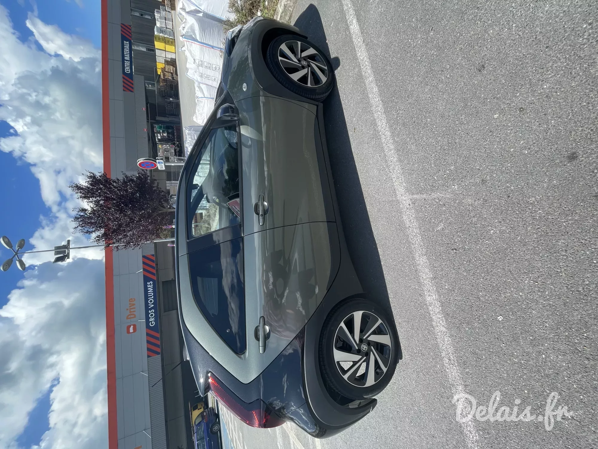 Toyota Aygo X Vert Cardamome Collection