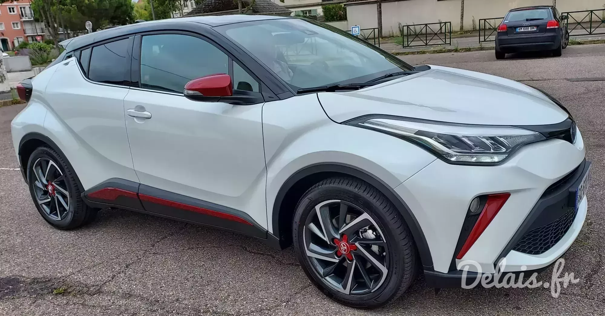 Toyota C-HR Blanc Lunaire Design Ultimate