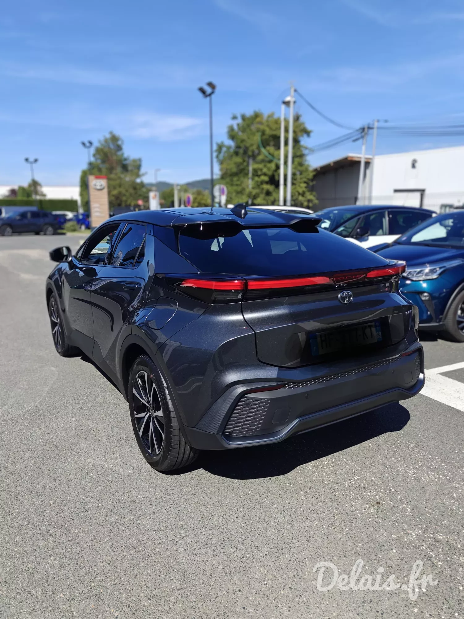 Toyota C-HR Gris Atlas Design