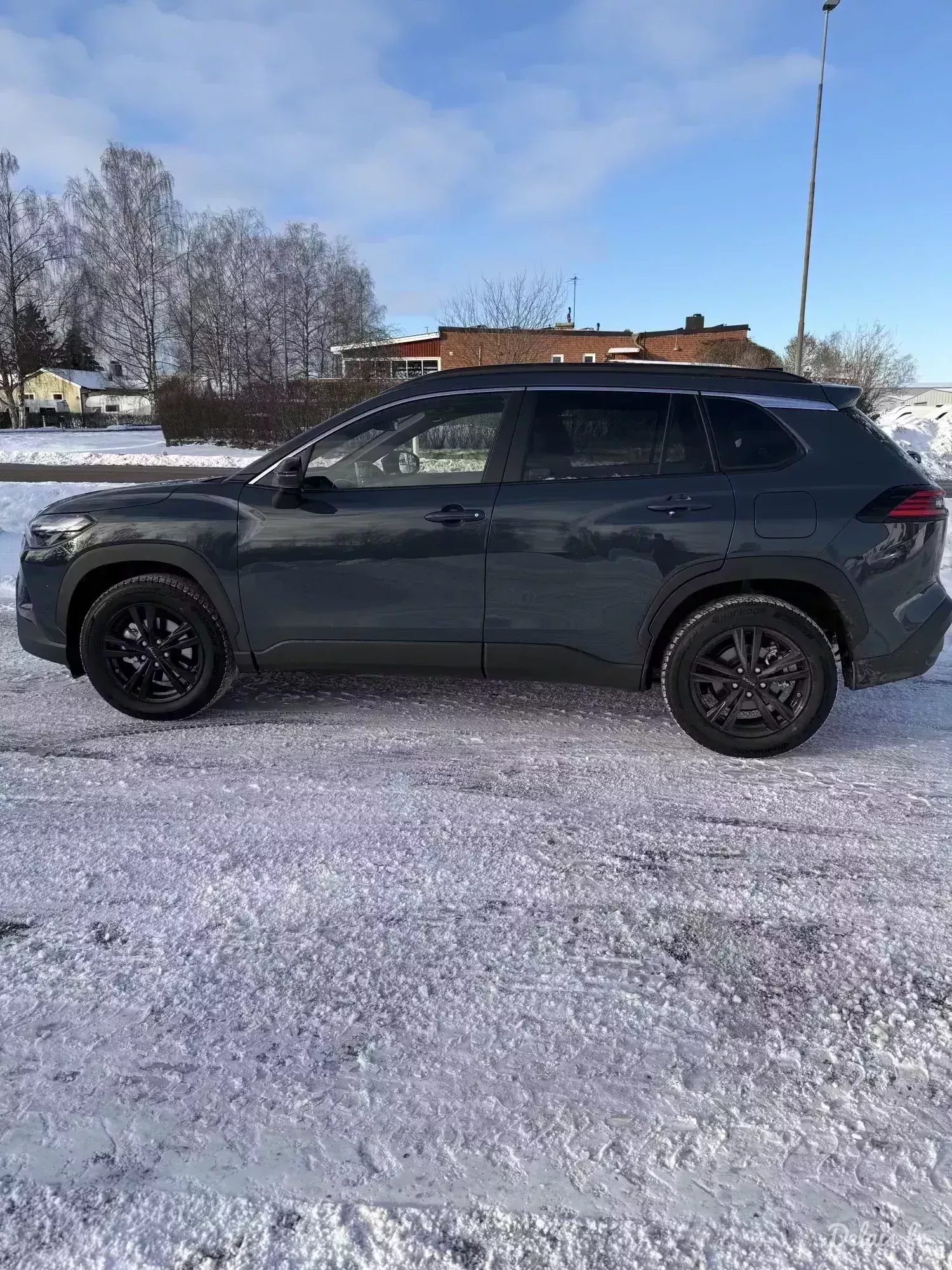 Toyota Corolla Cross Cement Grey Style