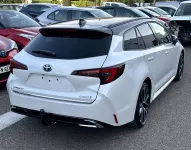 Toyota Corolla Blanc Lunaire Collection of Gérald