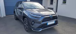Toyota RAV4 Gris Atlas Collection of PatAviation