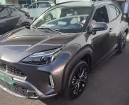 Toyota Yaris Cross Gris Atlas Trail of Crossfinger
