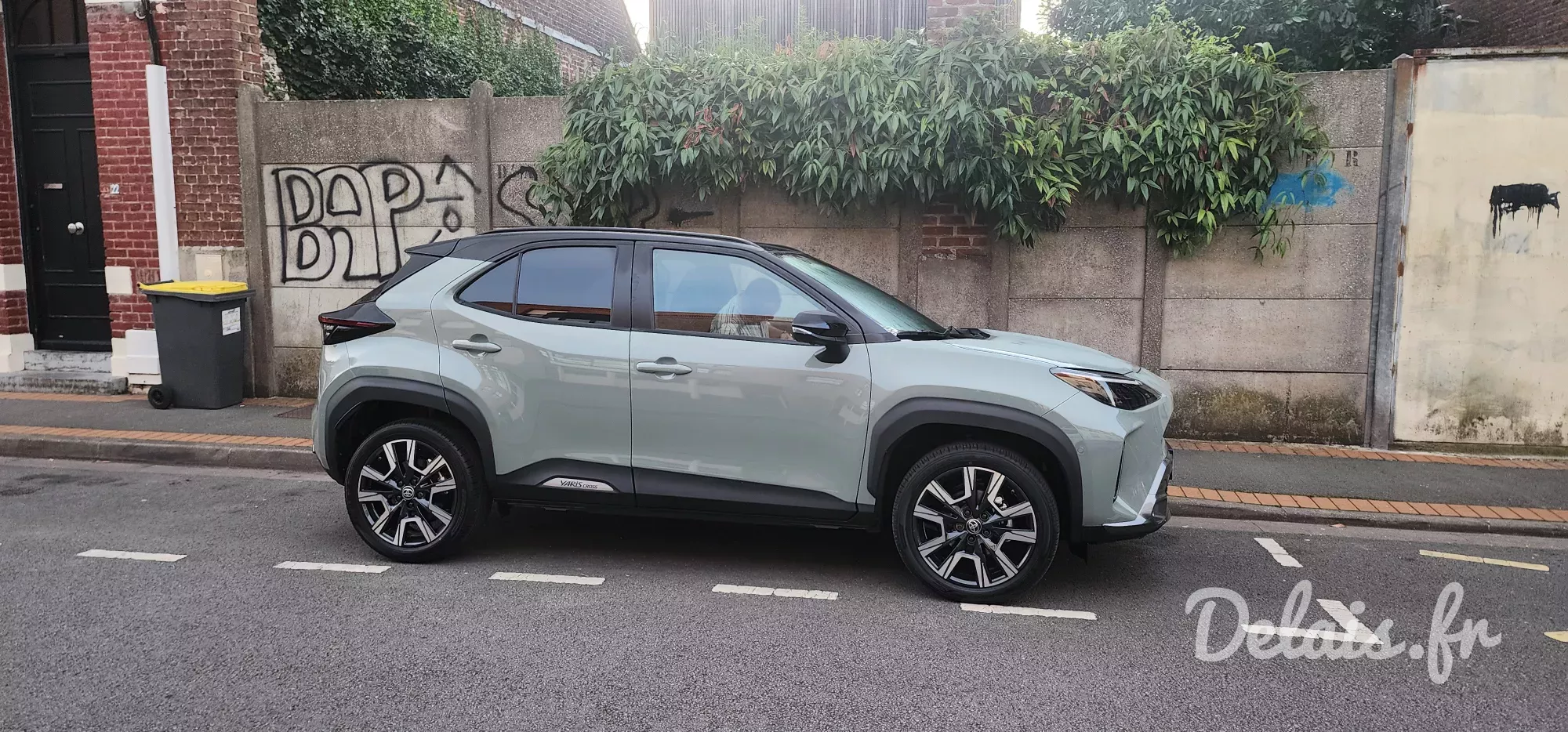 Toyota Yaris Cross Vert Aventurine Première