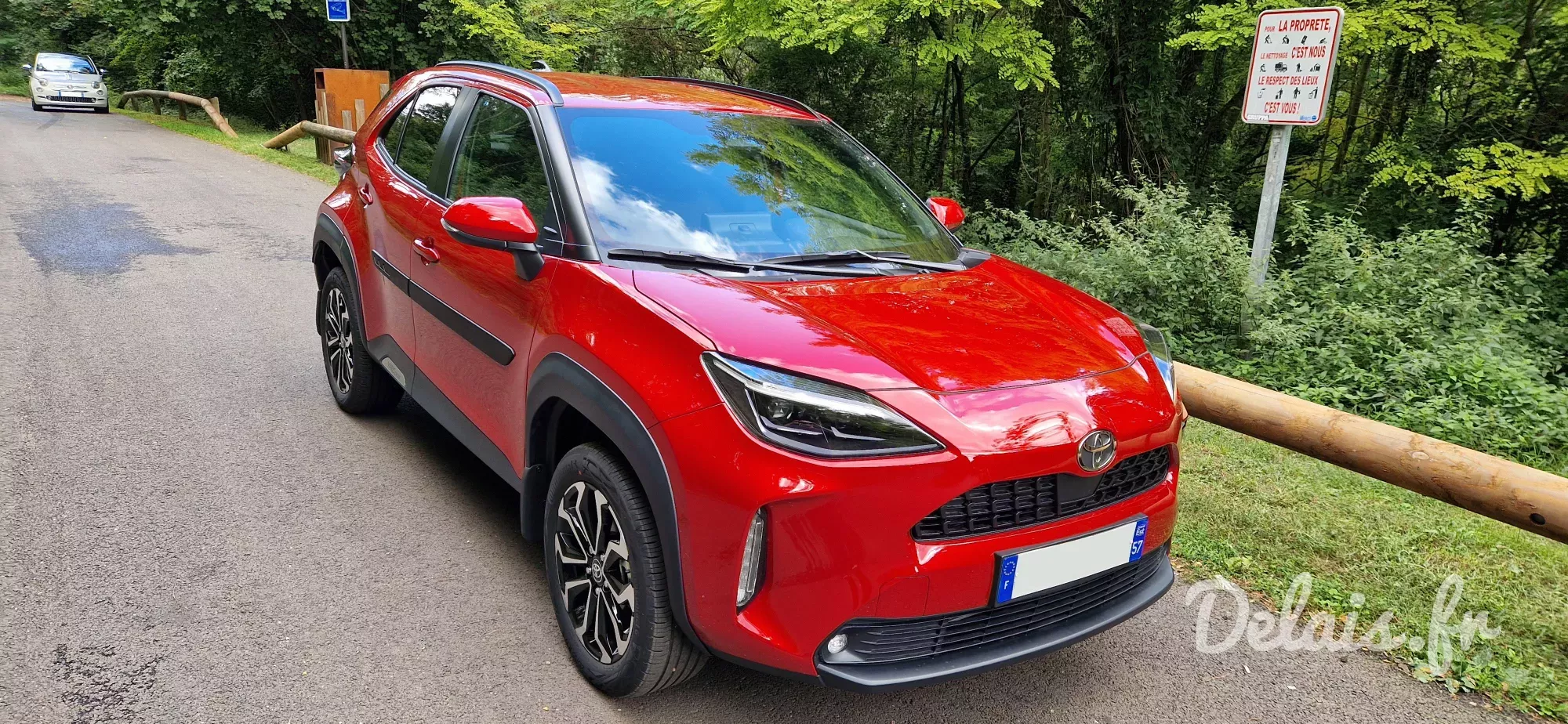 Toyota Yaris Cross Rouge Intense Design