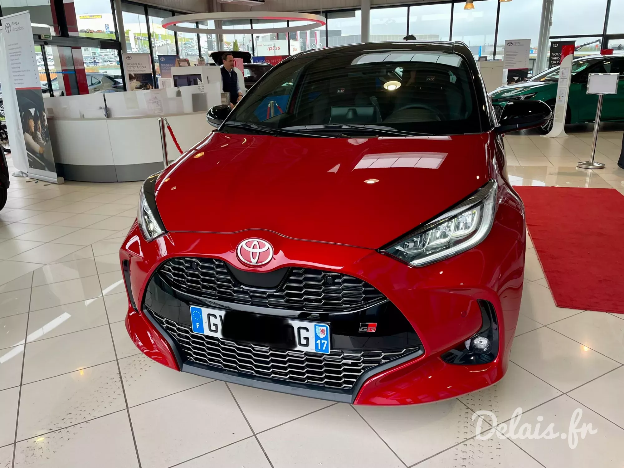 Toyota Yaris Rouge Intense GR Sport