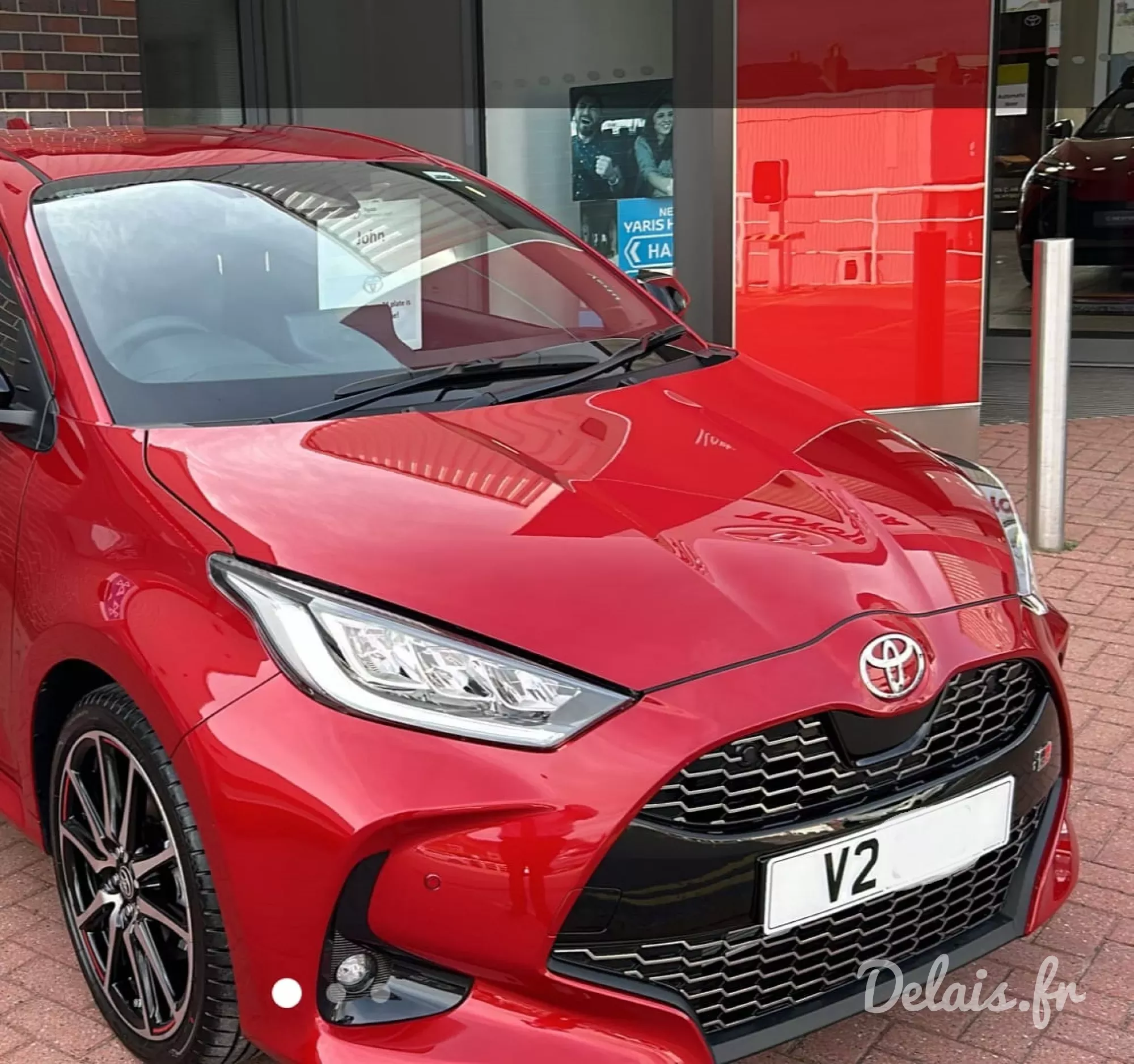 Toyota Yaris Rouge Intense GR Sport