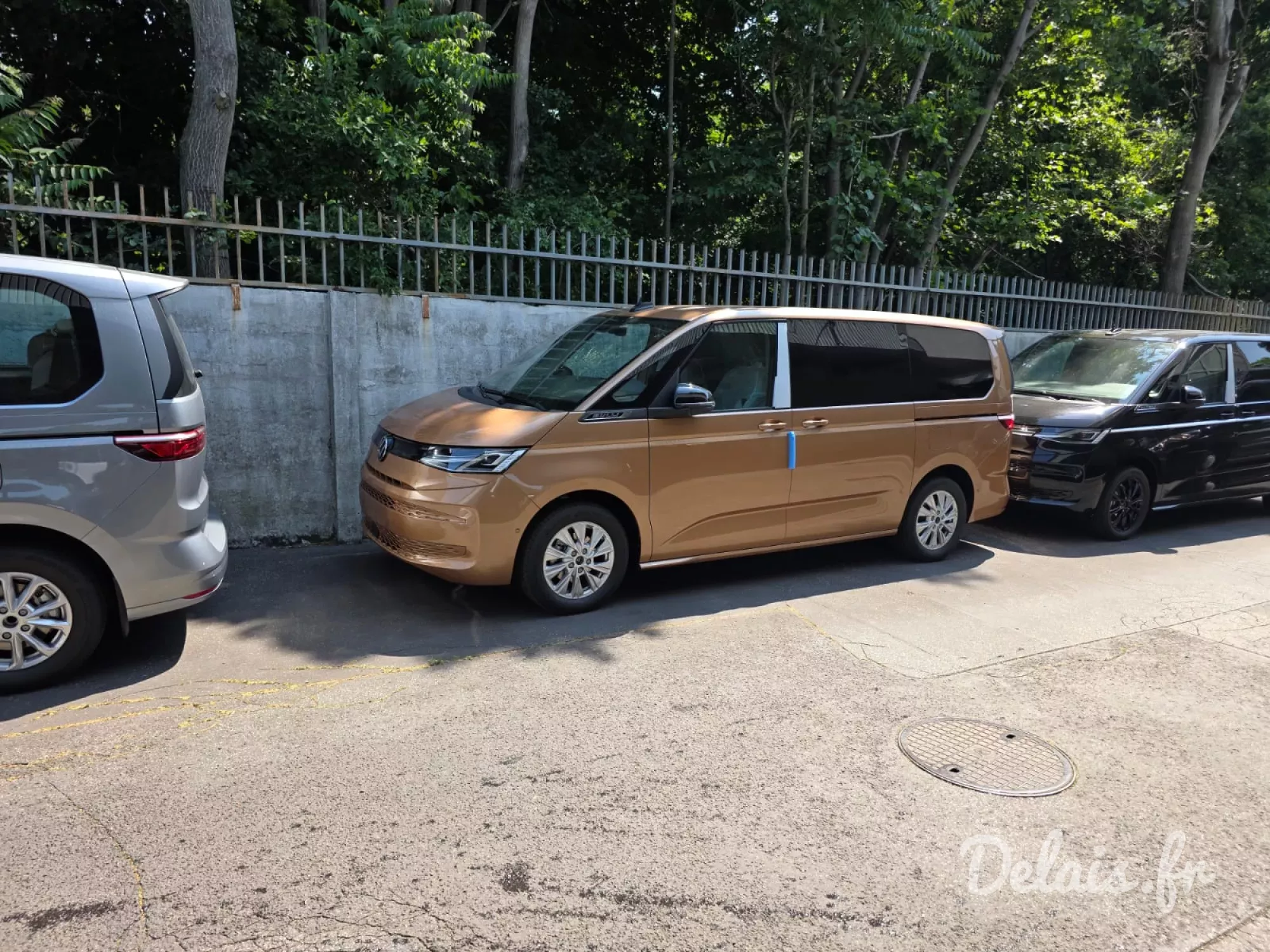 Volkswagen Multivan Copper Bronze Bulli Long